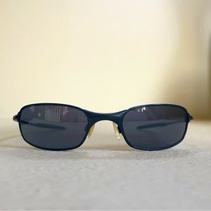 Mens authentic Oakley sunglasses